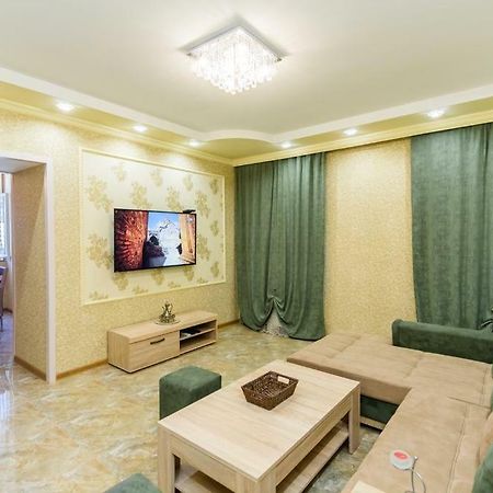 Stella Artois- Apartment Тбилиси Екстериор снимка